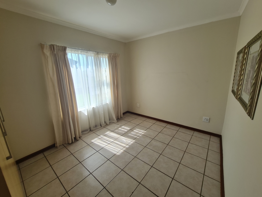 3 Bedroom Property for Sale in Jeffreys Bay Central Eastern Cape